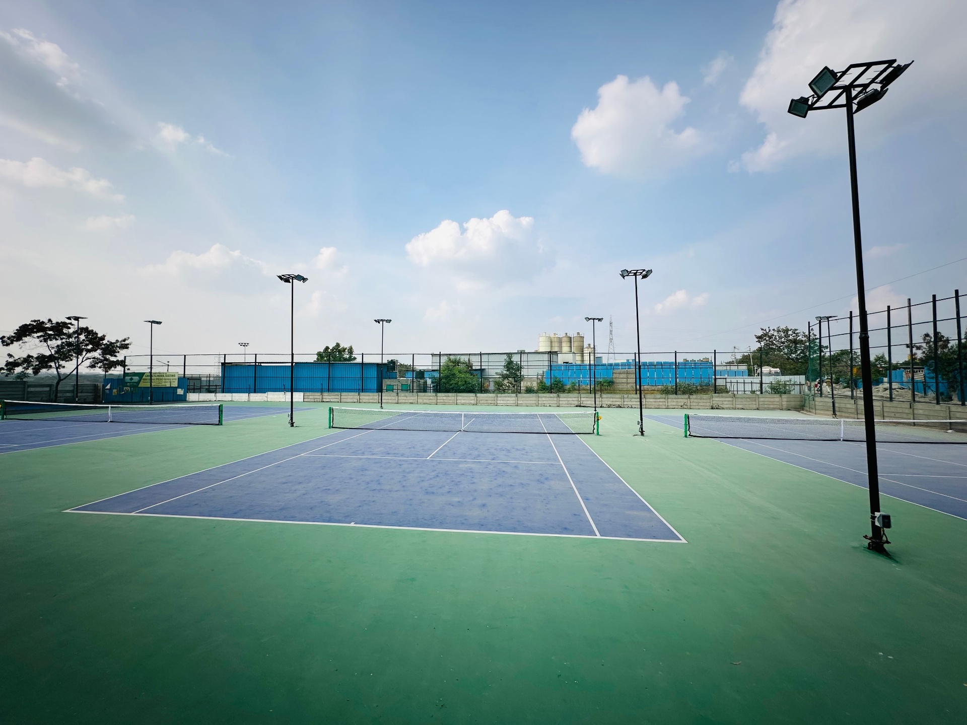 Outdoor Courts 1